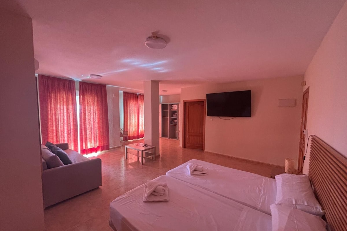 Superior Room | Bed sheets