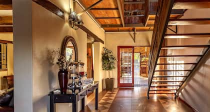Kuruman Inn by Country Hotels