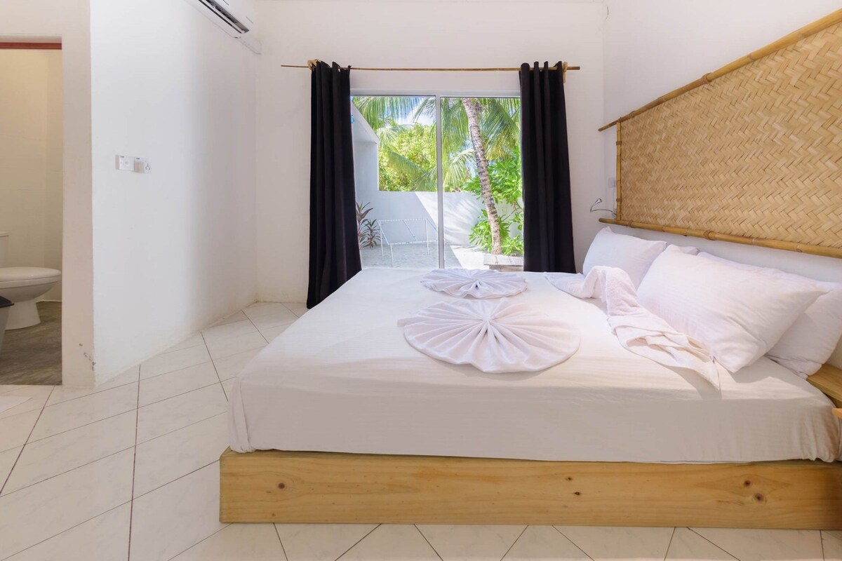 Twin Buget Suite | Free WiFi