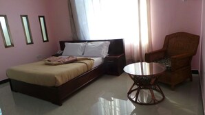 Habitación Deluxe | Escritorio, tabla de planchar con plancha y wifi gratis 