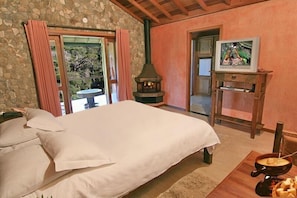 Minibar, blackout curtains, free WiFi - Estalagem Mandeville (Camanducaia)