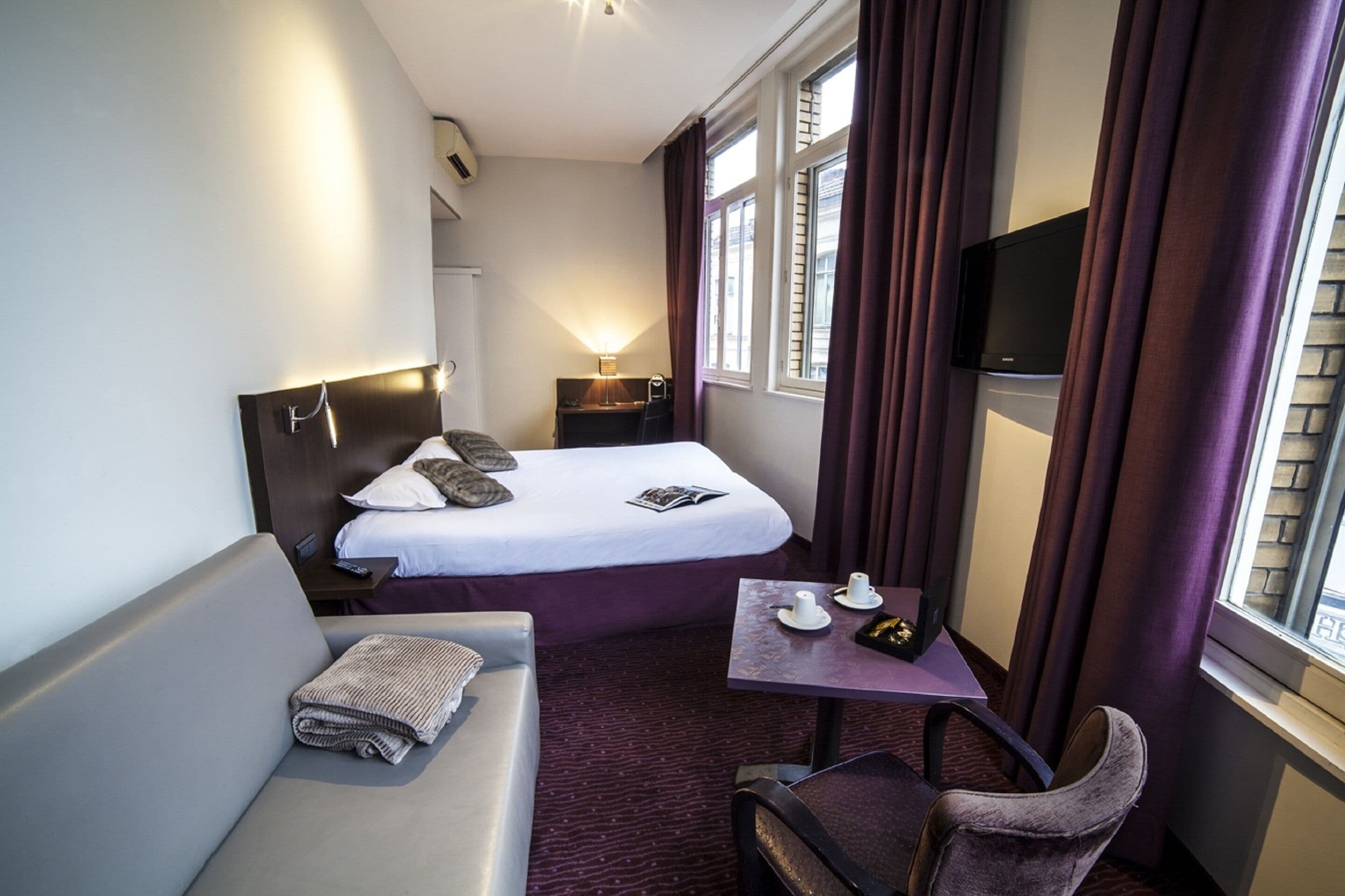 triple room (privilege) | premium bedding, memory-foam beds, desk, blackout curtains