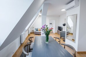 Superior-svíta - 1 svefnherbergi | Borðhald á herbergi eingöngu