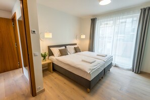 Deluxe Suite, 2 Bedrooms, Terrace | Desk, iron/ironing board, free cribs/infant beds, rollaway beds - Harrachovsky Palace (Prague)