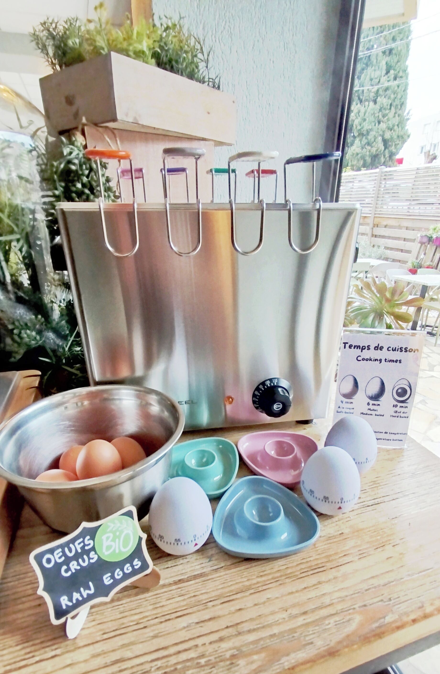 daily buffet breakfast (eur 14 per person)