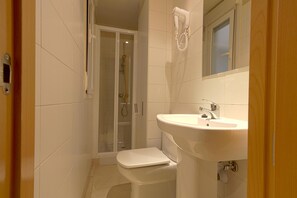 Cribs/infant beds, rollaway beds, free WiFi