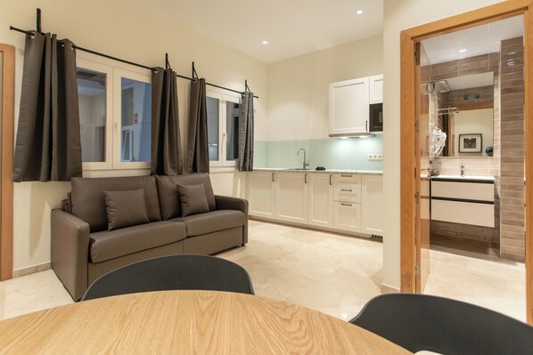 家庭公寓 | 客廳 | 平面電視