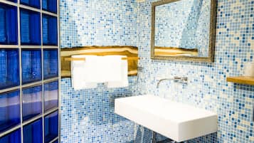 Comfort Double Room | Bathroom