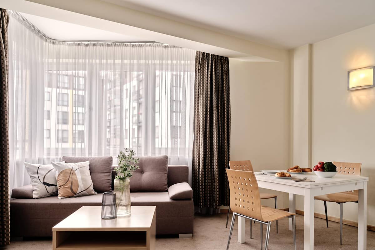 Apartment, 1 Bedroom | Desk, laptop workspace, soundproofing, iron/ironing board