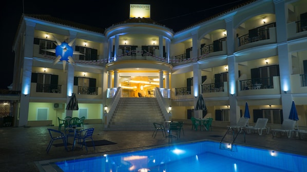 Front of property - evening/night