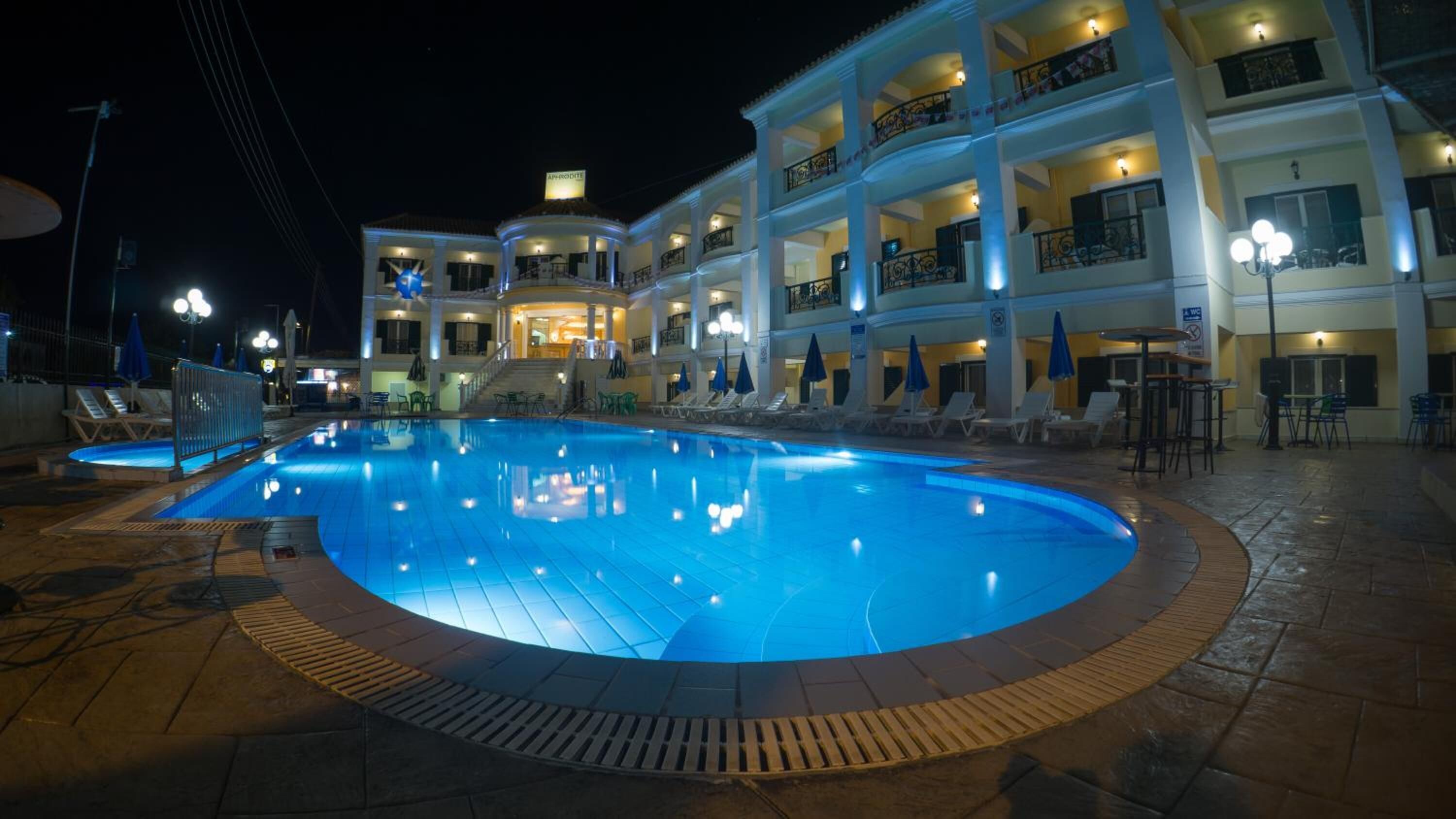 Outdoor pool, pool umbrellas, pool loungers