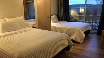 家庭套房, 2 間臥室, 陽台, 海景 | 2 間臥室、義大利 Frette 床單、高級寢具、舒適加層