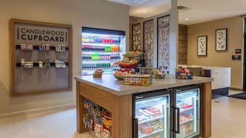 Snack bar