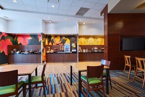 Desayuno buffet incluido todos los días