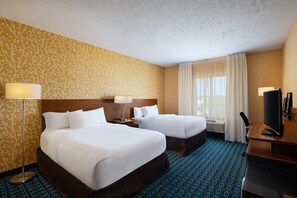 Desk, laptop workspace, iron/ironing board, free WiFi - Fairfield Inn & Suites Lincoln Airport (Lincoln)