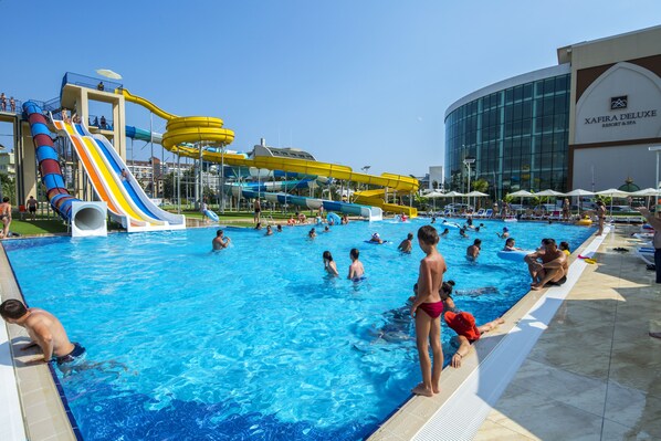 Pool - Alan Xafira Deluxe Resort & Spa (Alanya)