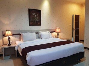 Room - Hotel Scarlet Bukit Pakar (Bandung)