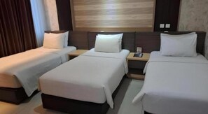 Room - Hotel Harmoni Tasikmalaya (Tasikmalaya)