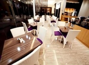 Dining - Hotel Harmoni Tasikmalaya (Tasikmalaya)