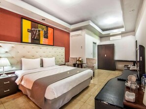 Room - The Rizen Hotel (Cisarua)