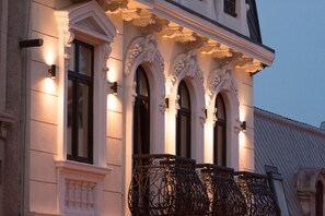 View from property - Belle Epoque Boutique Villa (Constanta)