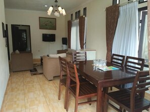 Dining - Hotel Ciloto Indah Permai (Cipanas)