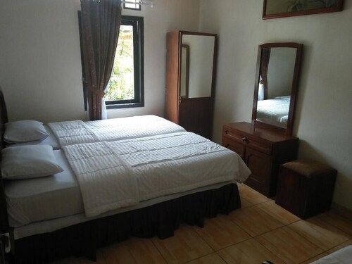 Hotel Ciloto Indah Permai