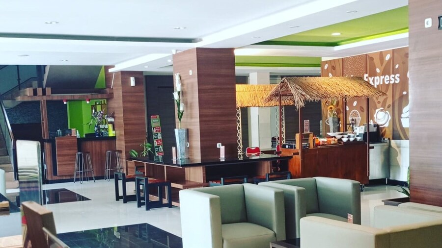 Hotel Candi Indah - Akpol Semarang