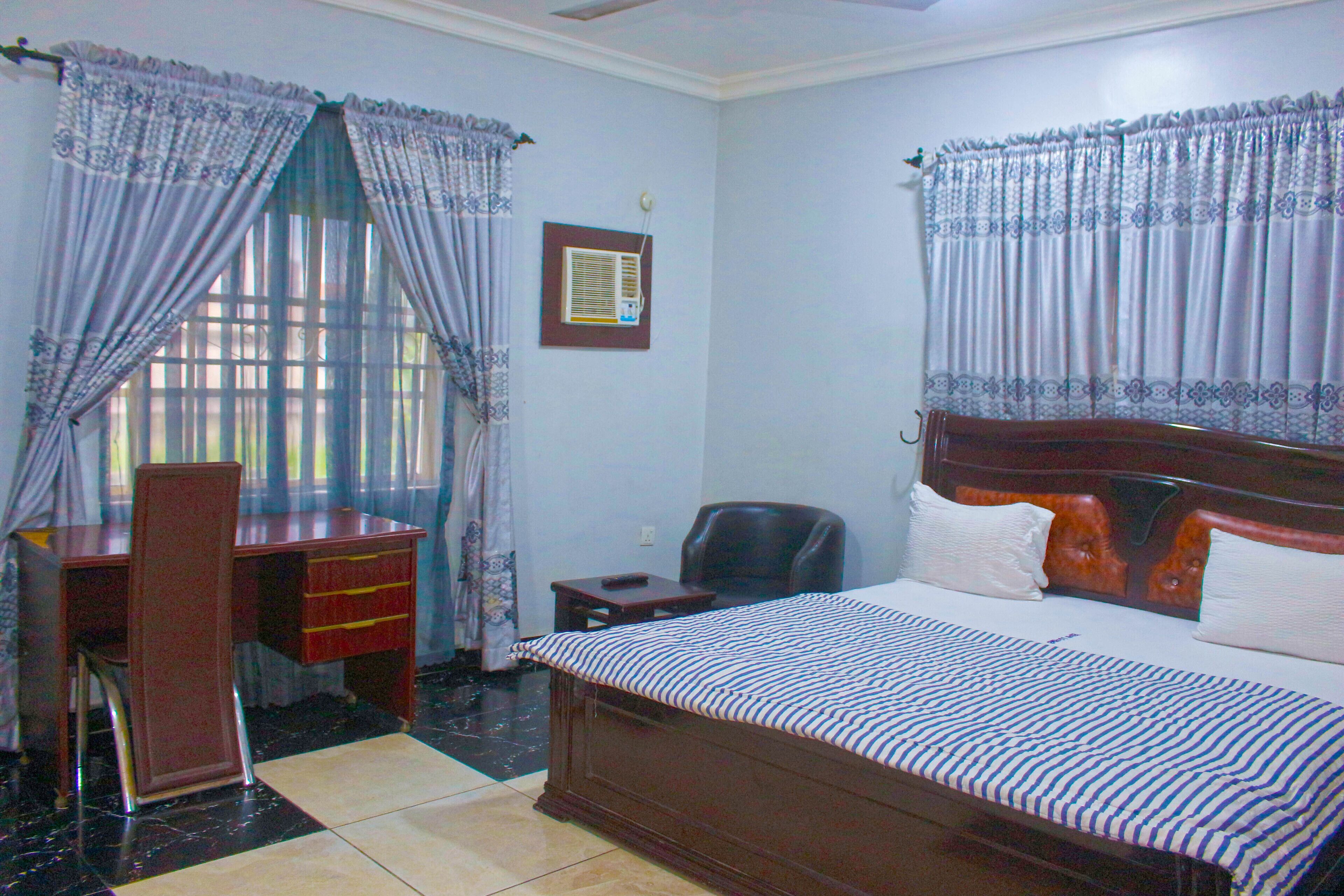 Individually furnished, desk, laptop workspace, blackout curtains