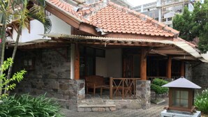 Khuôn viên nơi lưu trú