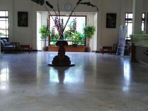Lobby - Pantai Indah Resort Hotel Barat (Pangandaran)