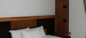 Hotel Grand Karawang Indah