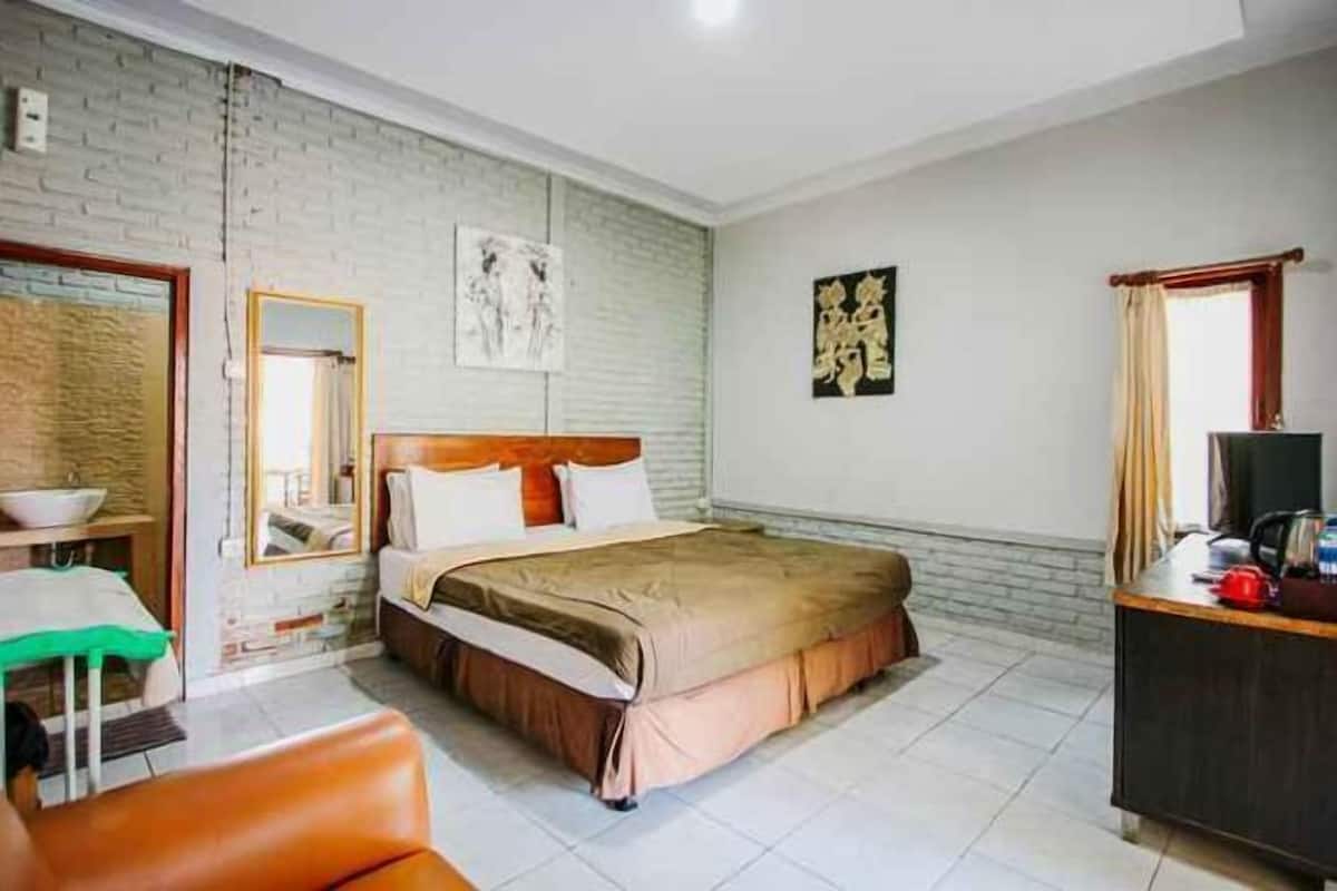 1 bedroom, desk, laptop workspace, free WiFi