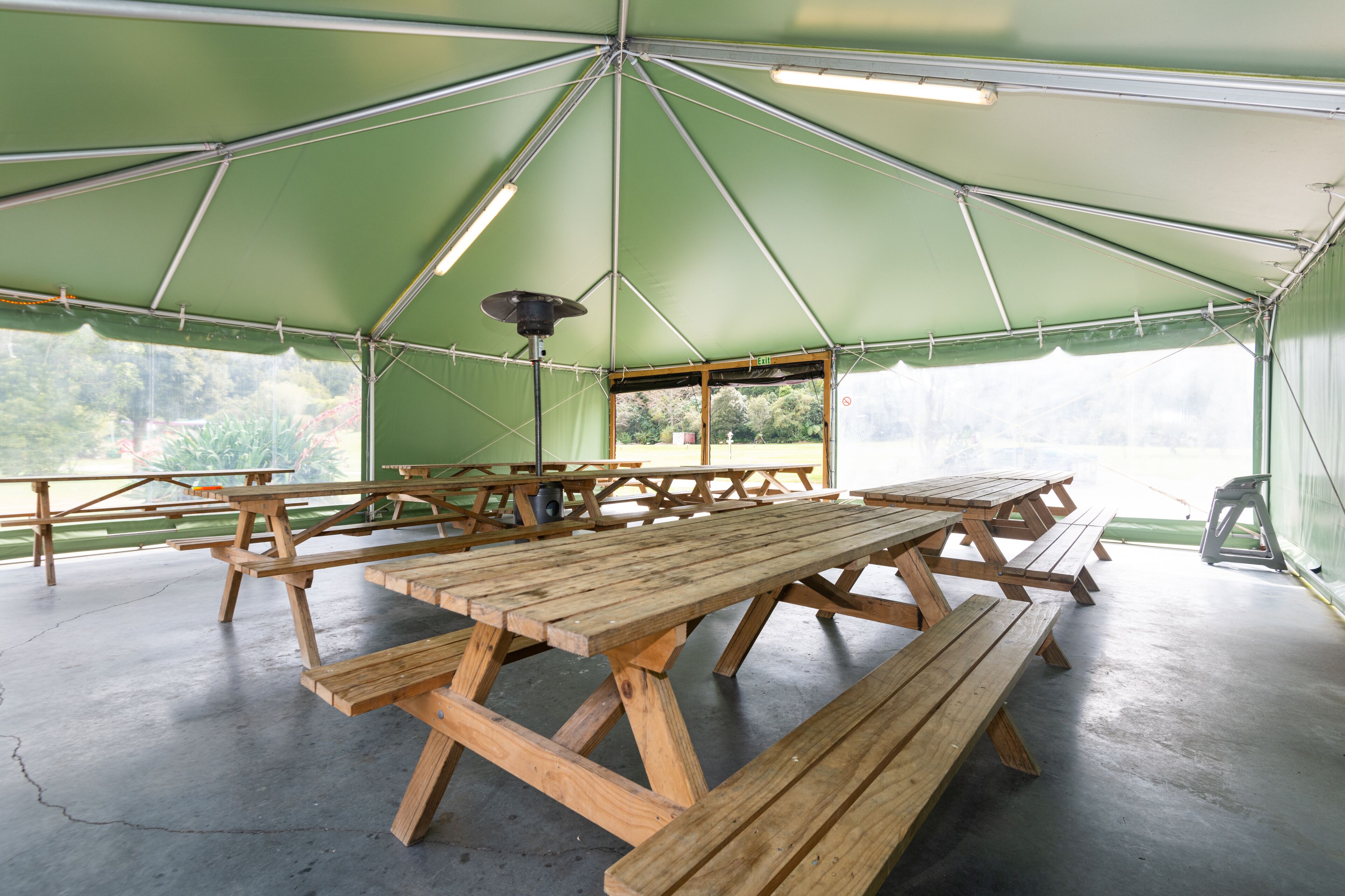 家族向けレストラン