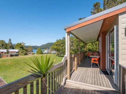 Blue Lake Top 10 Holiday Park