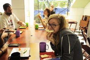 Fitness facility - Le House Hostel (Rio de Janeiro)