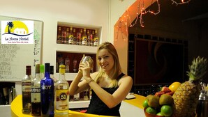 Bar (en el alojamiento)