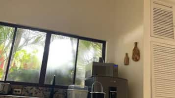 Ferienhaus | Bettwäsche aus ägyptischer Baumwolle, hochwertige Bettwaren, Zimmersafe