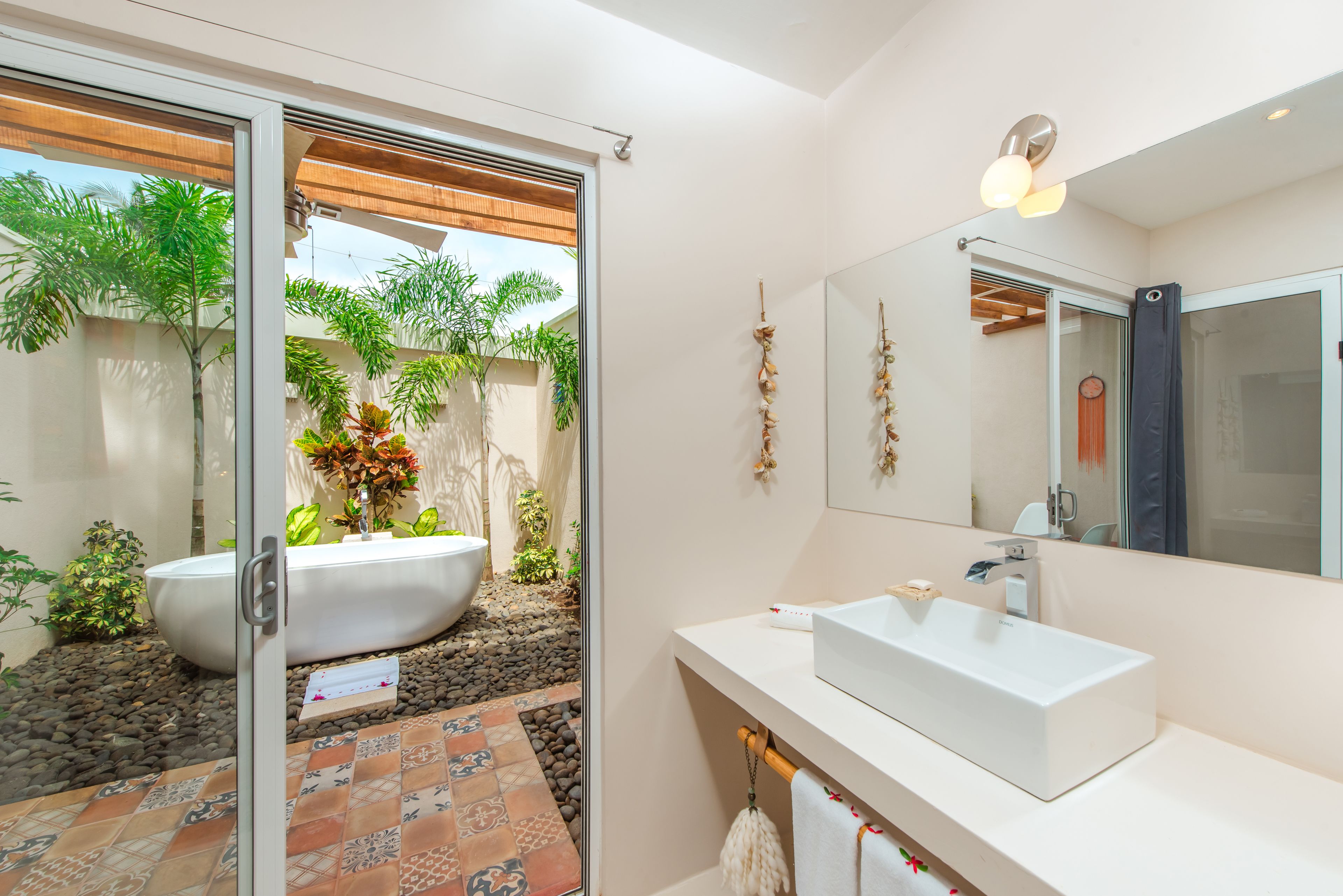 deluxe suite | 1 bedroom, egyptian cotton sheets, premium bedding, in-room safe