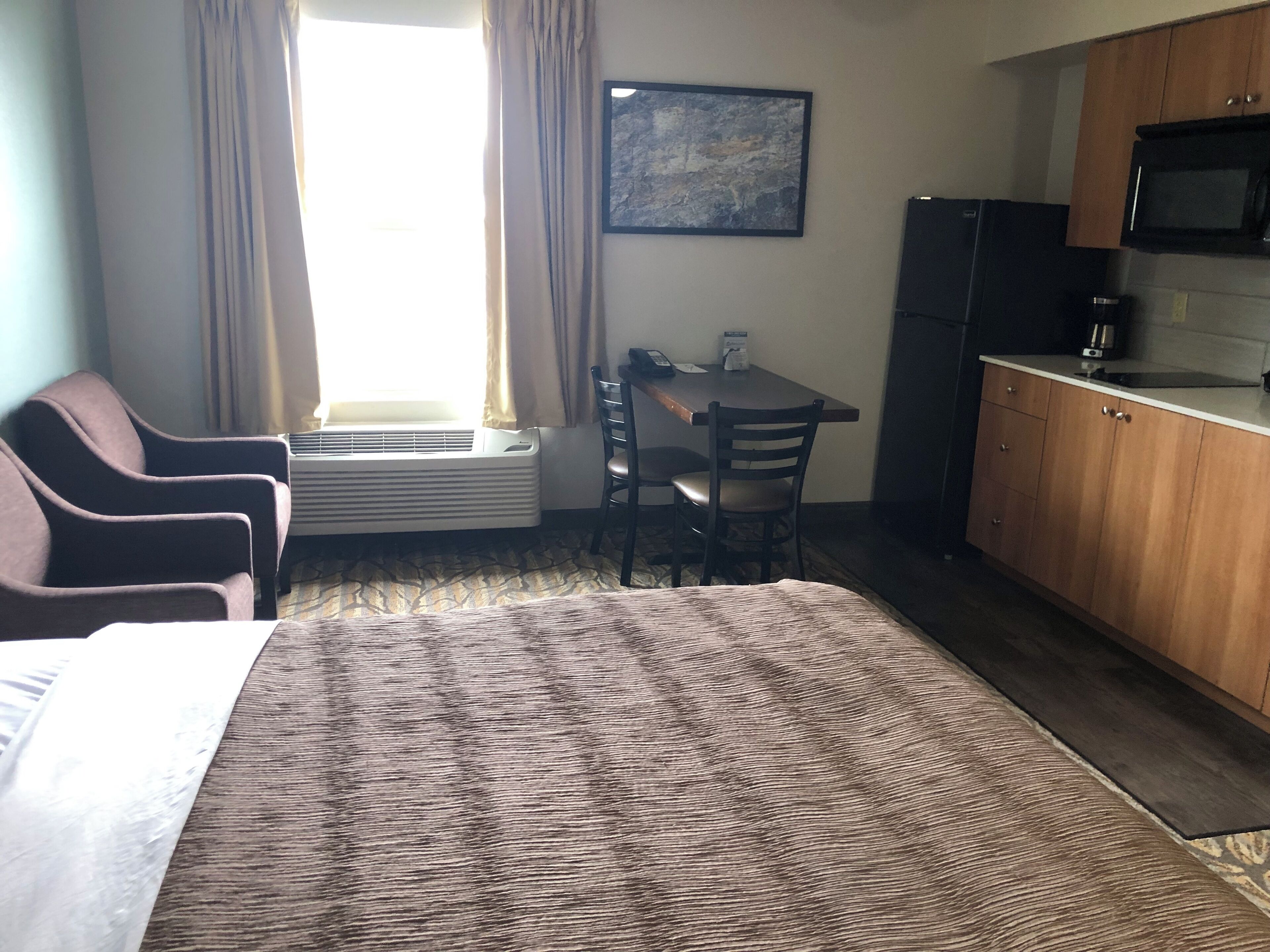 city studio, city view | desk, blackout curtains, free wifi, bed sheets