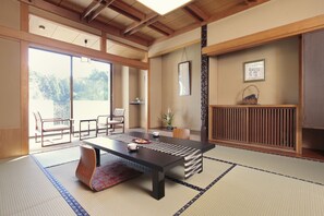 In-room safe, free WiFi, bed sheets - Koito Ryokan (Iwaki)