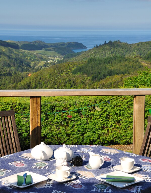 Petit déjeuner préparé à la commande compris tous les jours