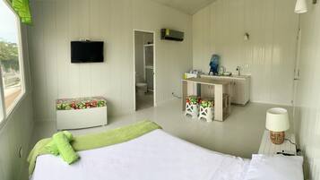 In-room safe, iron/ironing board, free WiFi