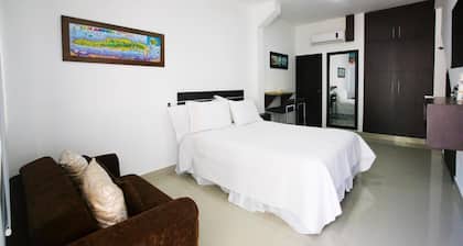 Hospedaje Solymar I Sarie Bay