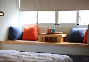 Double Room, 1 King Bed | Desk, blackout drapes, soundproofing, free WiFi - Ttdropin B&B (Taitung)