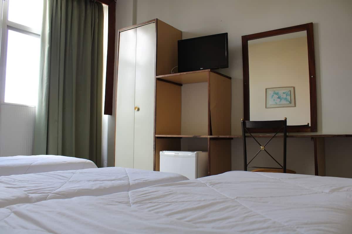 Business Triple Room