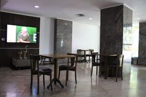 Smart TV 29 polegadas com canais digitais, TV, Netflix