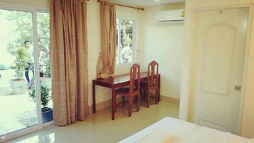 VIP Room Seaview | Free WiFi