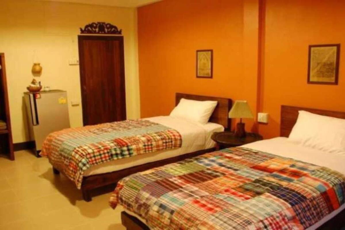 Jasmine Deluxe Twin Bed  | Meja kerja dan Wi-Fi gratis