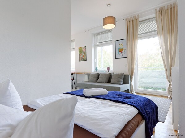 Studio, Balkon | Bügeleisen/Bügelbrett, kostenlose Babybetten, Zustellbetten